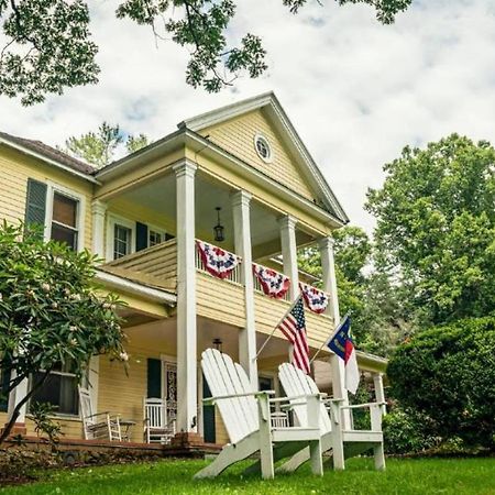 The Yellow House On Plott Creek Waynesville Eksteriør bilde
