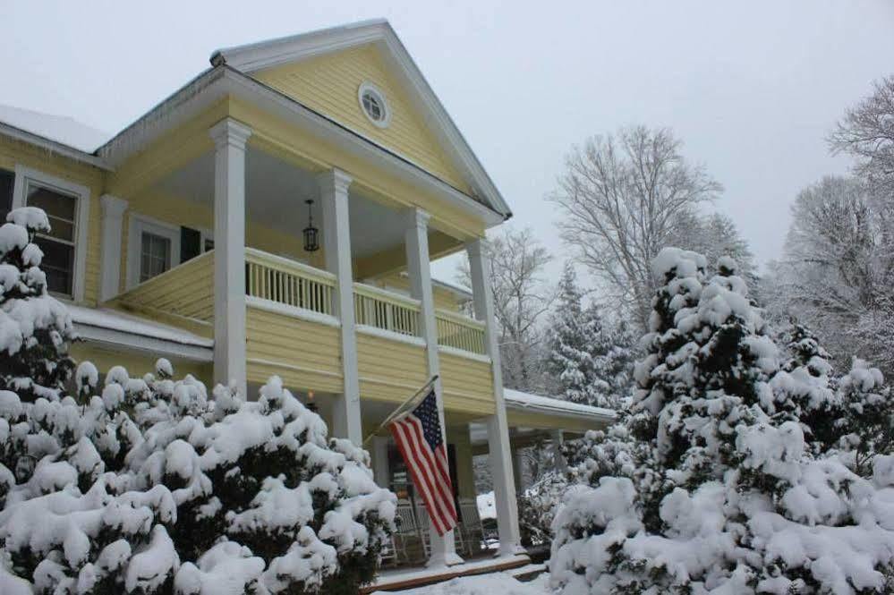 The Yellow House On Plott Creek Waynesville Eksteriør bilde